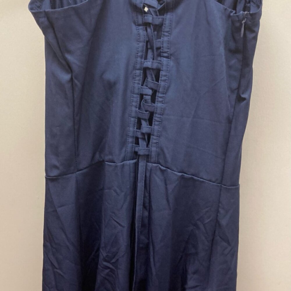 Blue maxi dress cinches, and the front and laces in the back zipper on the side
